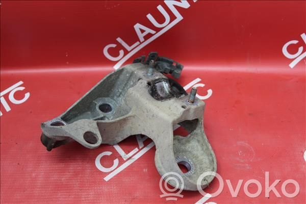 Seat Exeo (3R) Engine mounting bracket 