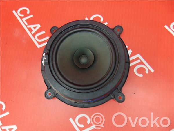 Front door speaker   MA0062235546