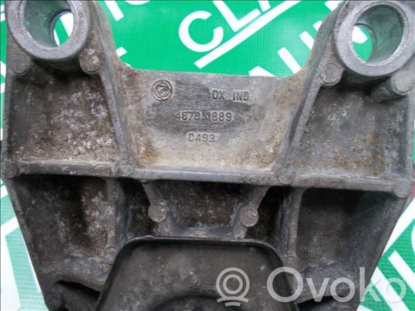 Engine mounting bracket   46781889