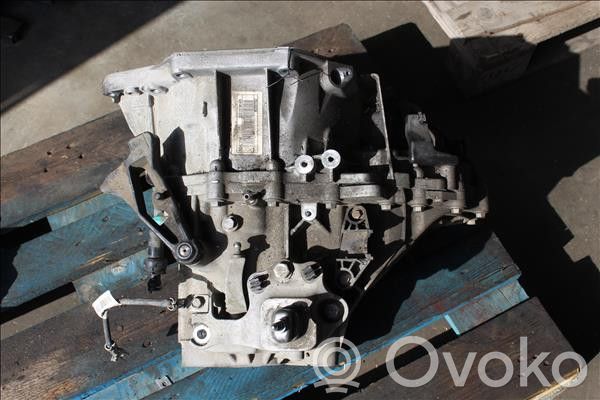 Renault Megane IV Scatola del cambio manuale a 5 velocità 
