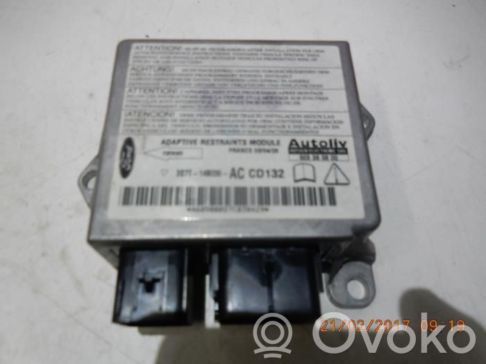 Ford Mondeo Mk III Zestaw poduszek powietrznych z panelem 