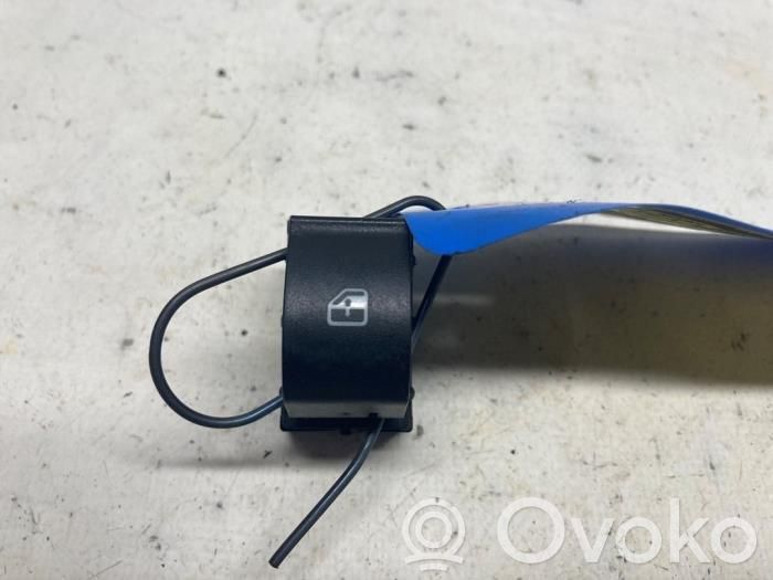 Fiat 500L Electric window control switch 
