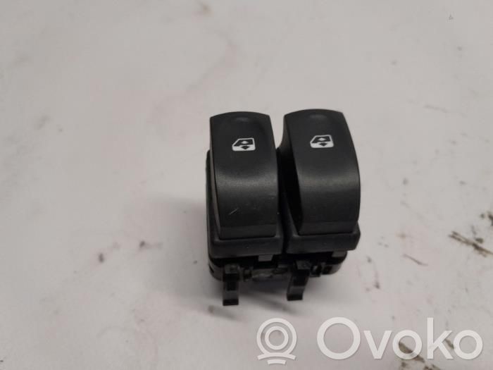 Electric window control switch   214939A,214939A,2823429,6490CE,96637530XT,98012283XT