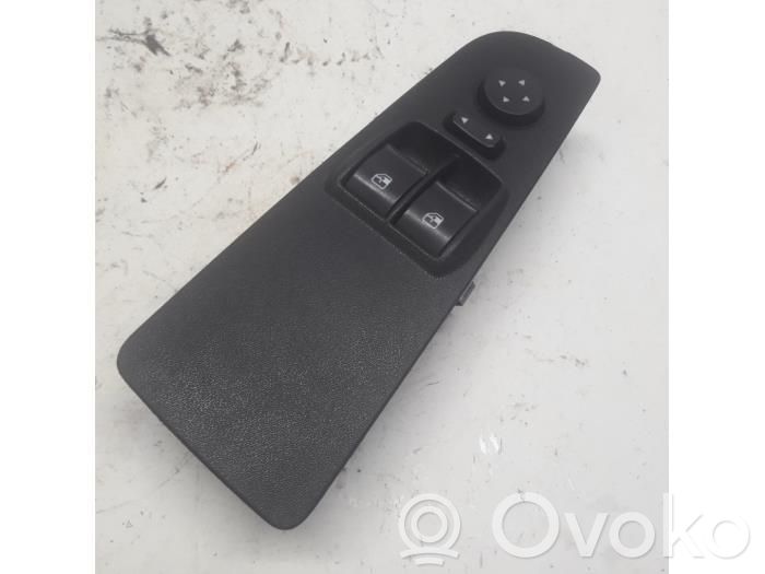 Przyciski szyb   301872888190,28808C190,412722748144,27408B144,28808C190,301872888190,412722748144