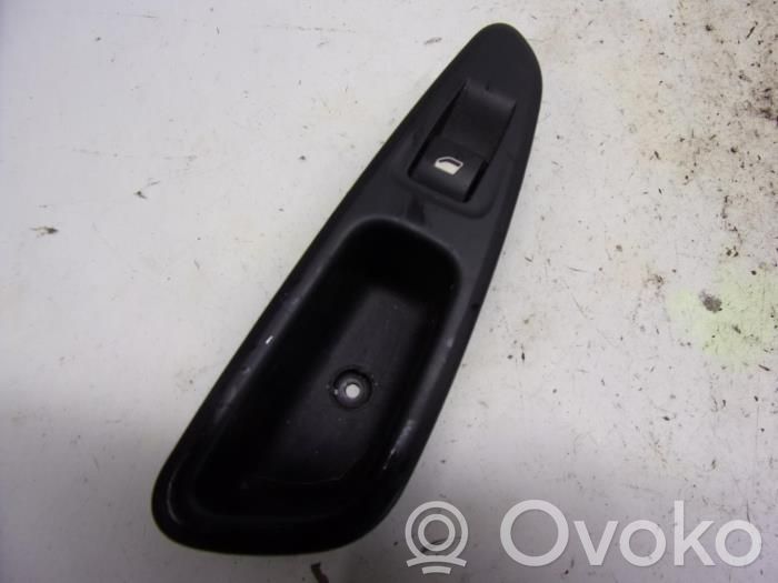 Peugeot 308 Electric window control switch 