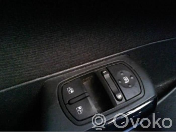 Opel Corsa D Comutator comandă geamuri electrice 