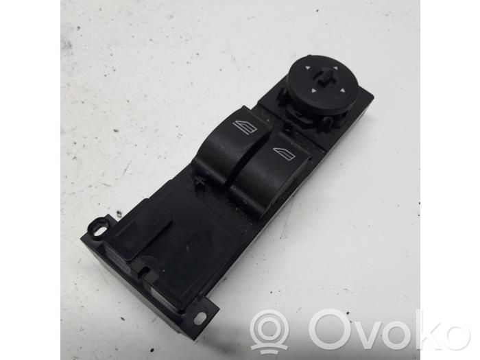 Ford Focus Electric window control switch 
