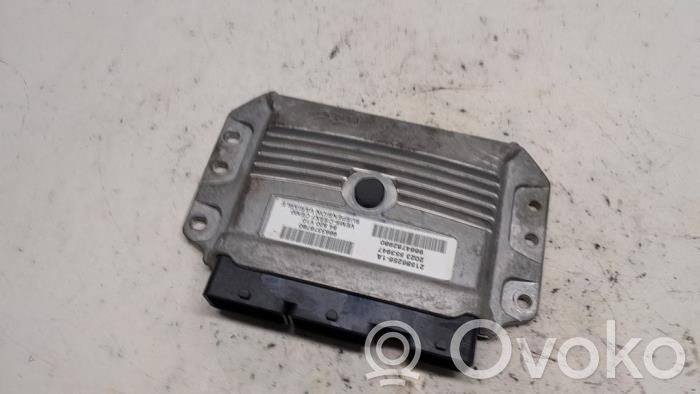 Sterownik / Moduł ECU   9664782980,9663376780,84820V10,2023553947,215862561A,5273L9,5273N0,84820V10,9663376780,9664782980