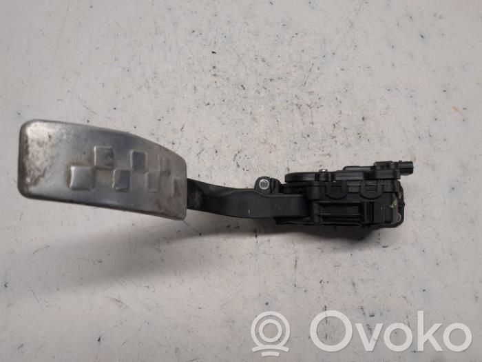 Akceleratoriaus pedalas   8200426238E,6PV00908505,8200426238,20330479,50551337,5273N0,6PV00908505,8200426238,8200426238E,A9073010400