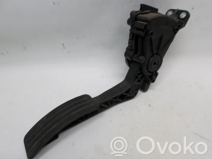Dacia Logan I Accelerator throttle pedal 