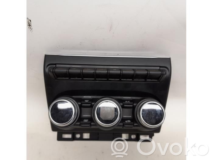 Renault Clio IV Panel klimatyzacji 