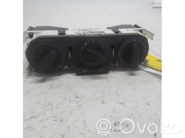 Seat Ibiza IV (6J,6P) Climate control unit 