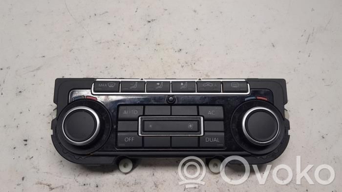 Volkswagen Touran I Climate control unit 
