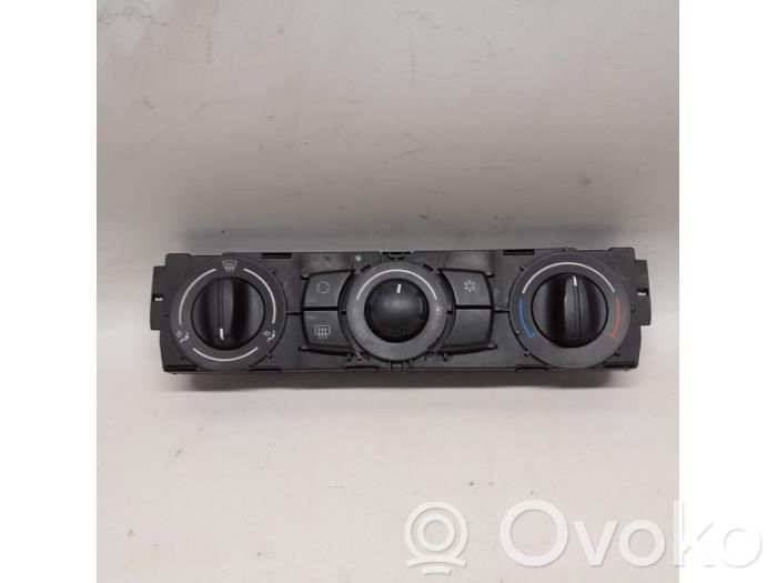 BMW 1 E81 E87 Climate control unit 
