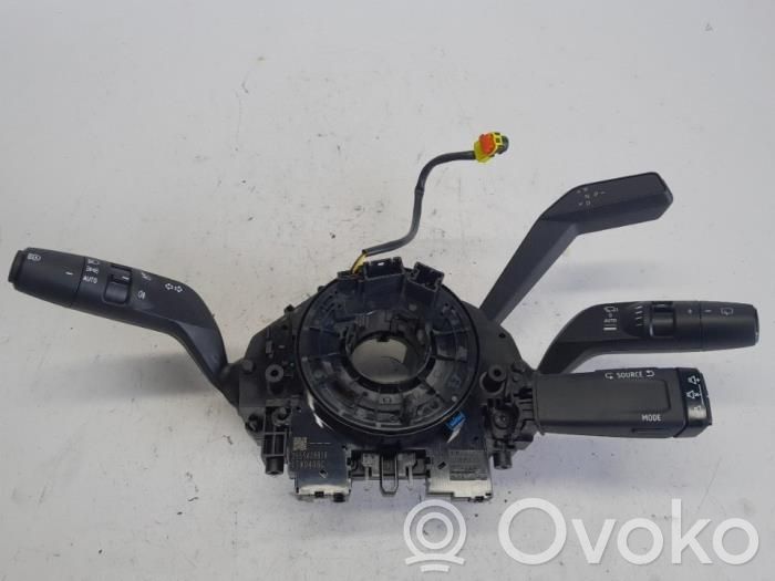 Renault Austral Rokturu komplekts 