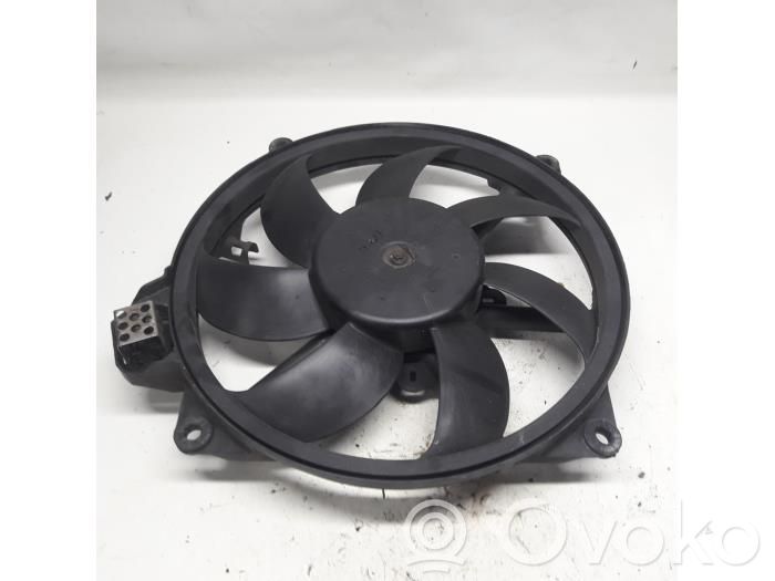 Renault Megane III Elektrolüfter 