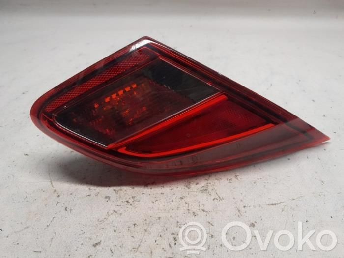 Lampa tylna   460034366,39012623,028750411206,028750411206,03865,39012623,460034366,50552385