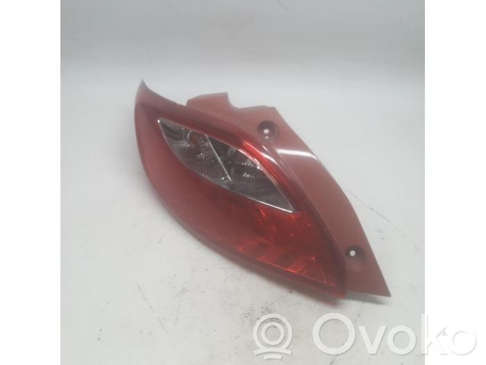 Mazda 2 Takavalot 