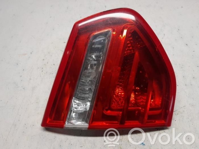 Citroen C4 I Picasso Aizmugurējais lukturis virsbūvē 