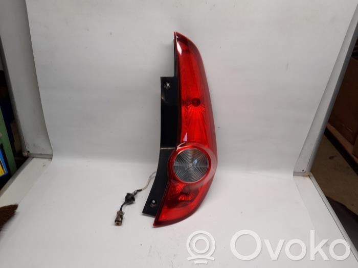 Opel Agila B Lampă spate în caroserie 