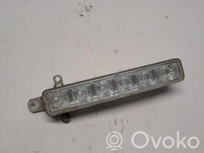 Peugeot 308 Lampa przednia 