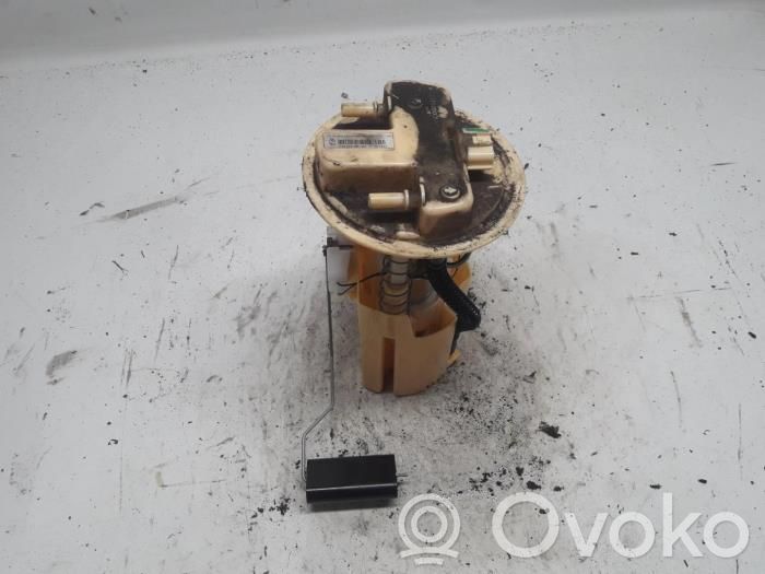 Renault Clio IV Pompe à carburant 