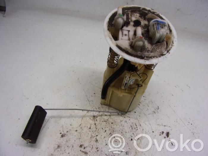 Renault Megane I Bomba interna de combustible 