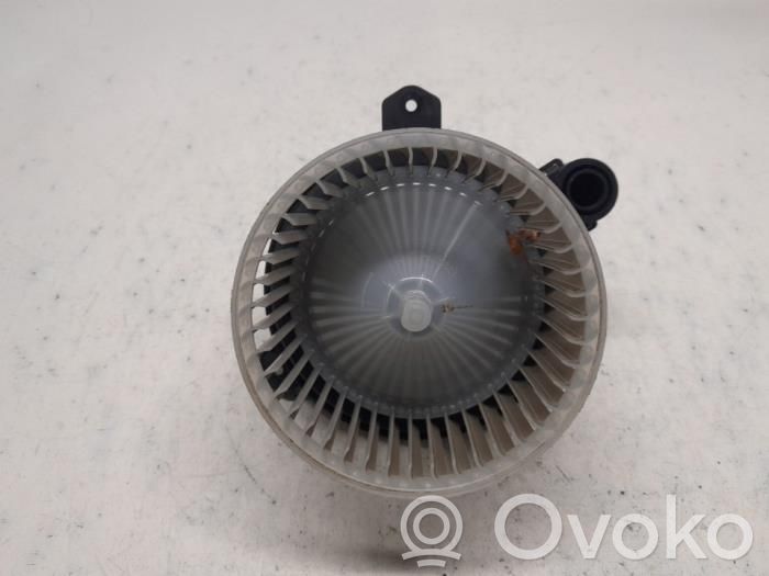 Opel Karl Pečiuko ventiliatorius/ putikas 