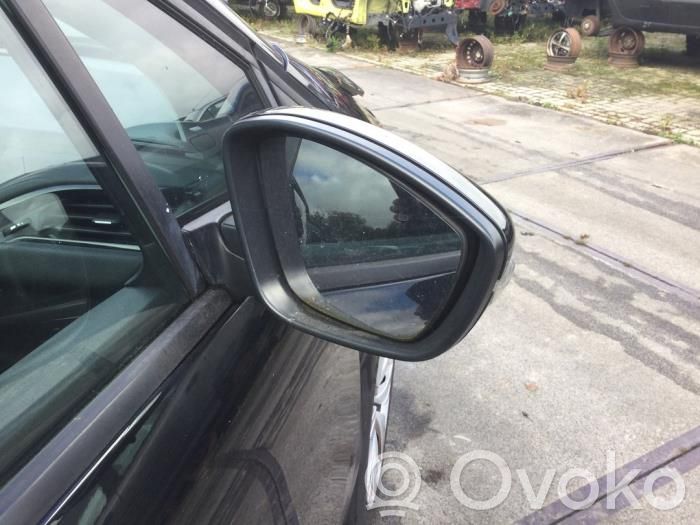 Peugeot 208 I Manualne lusterko boczne drzwi przednich 