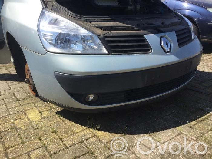 Renault Espace III Front bumper 