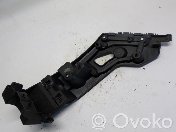 Renault Clio IV Uchwyt / Mocowanie zderzaka tylnego 
