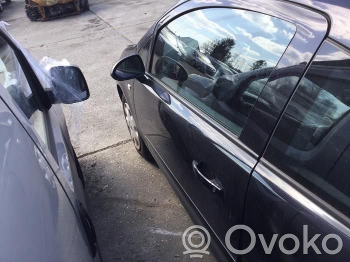 Opel Corsa D Durvis 