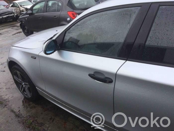 BMW 1 E81 E87 Front door 