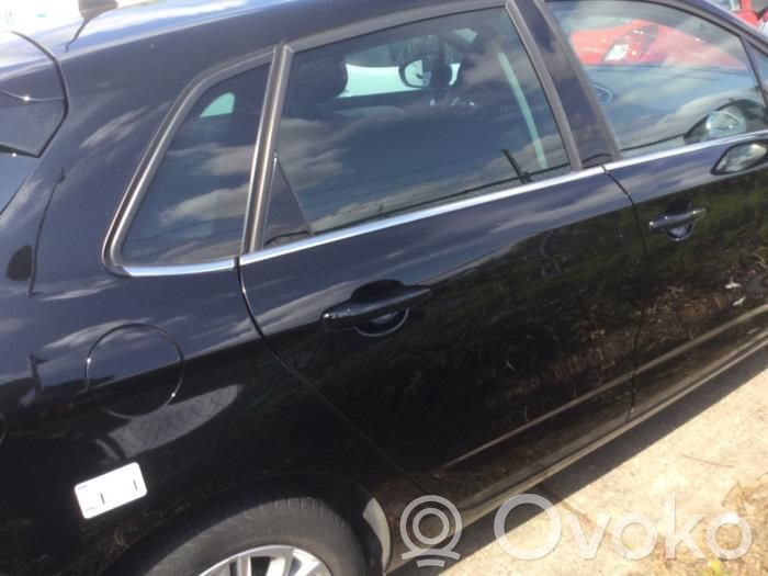 Citroen C4 II Galinės durys 
