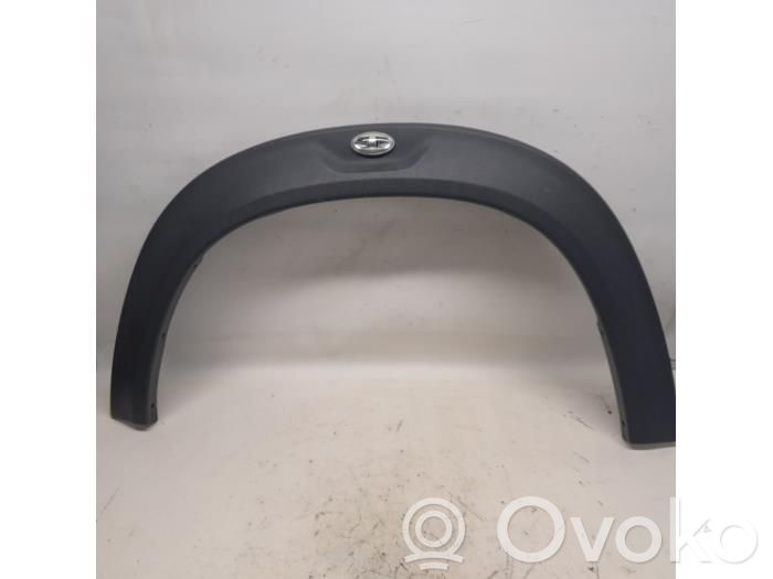 Citroen e-Mehari Front arch trim 