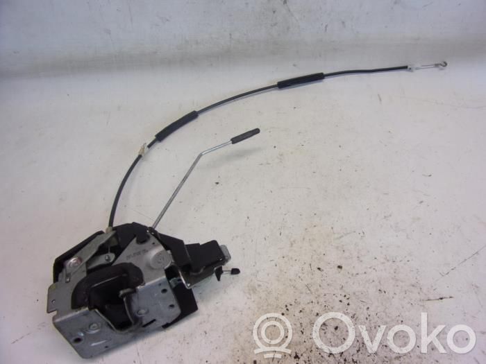 Volkswagen Fox Zamek drzwi przednich 