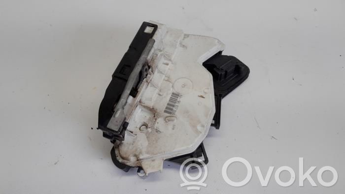 Volkswagen Golf Plus Zamek drzwi przednich 