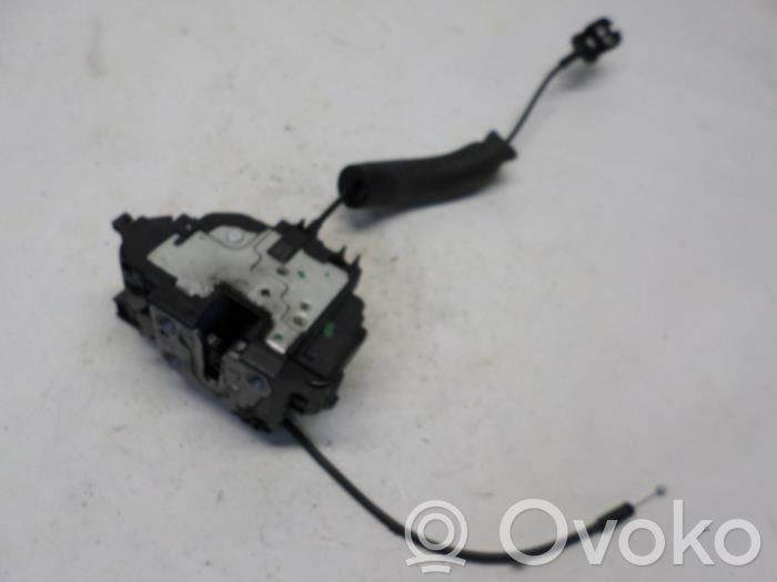 Renault Megane III Front door lock 