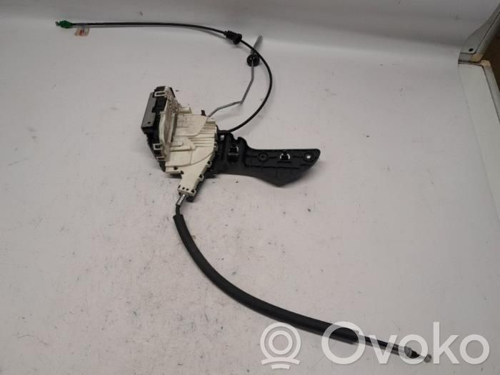 Fiat Freemont Zamek drzwi przednich 