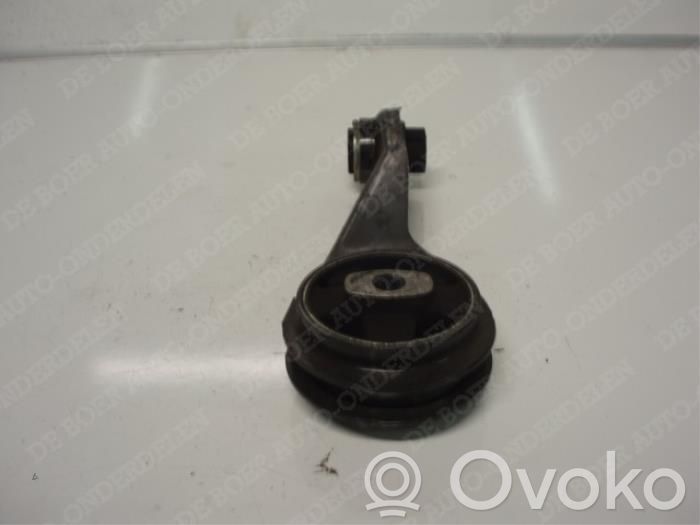 Engine mount bracket   8200155207,586360,8200140431,8200155207
