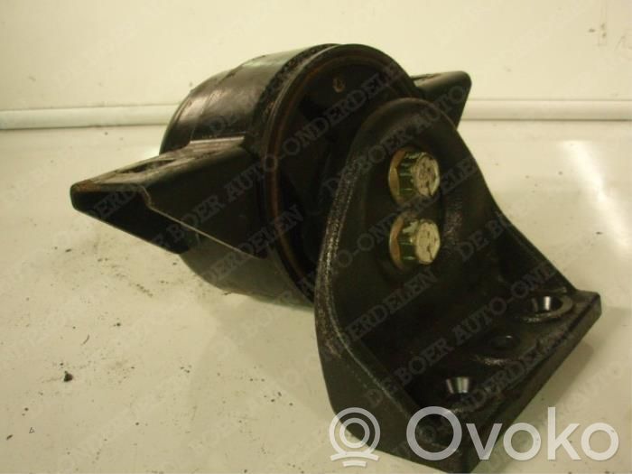 Engine mount bracket   20020718,20020718,4967345,8200220400