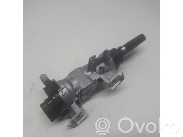 Virtalukko   5Q1905865A,1034583900,91810TCQ102RY,01615,02821,1034583900,1K0199369F,1K0505315AC,1K0505315AN,1K0505315AQ,1K0505315BA,1K0505315M,5Q1905865A,91810TCQ102RY