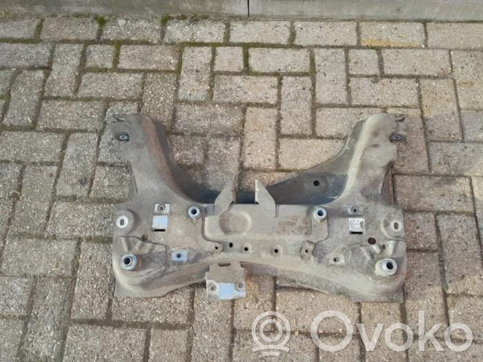 Renault Captur Front subframe 