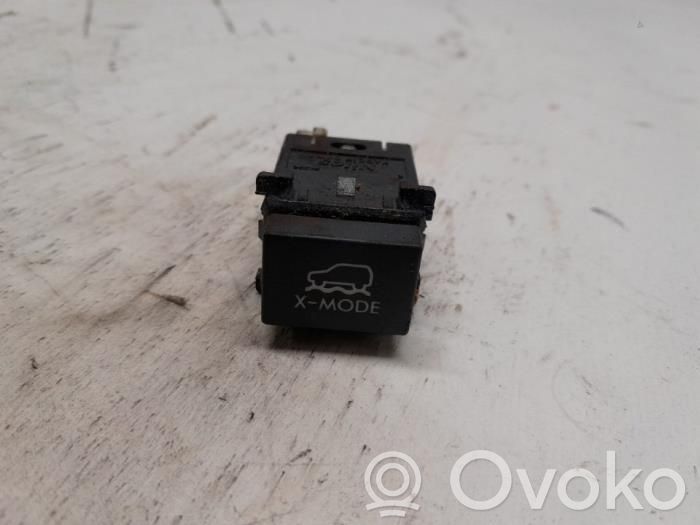 Subaru Outback (BS) Inne przełączniki i przyciski 