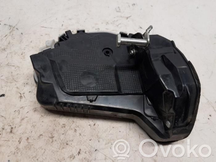 Subaru Outback (BS) Zamek drzwi tylnych 