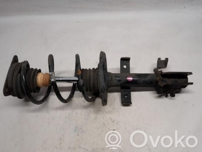 Renault Clio IV Front shock absorber/damper 