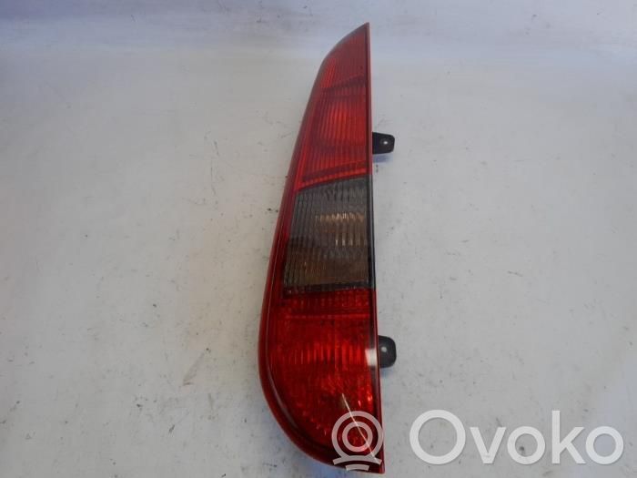Ford Focus Lampă spate în caroserie 