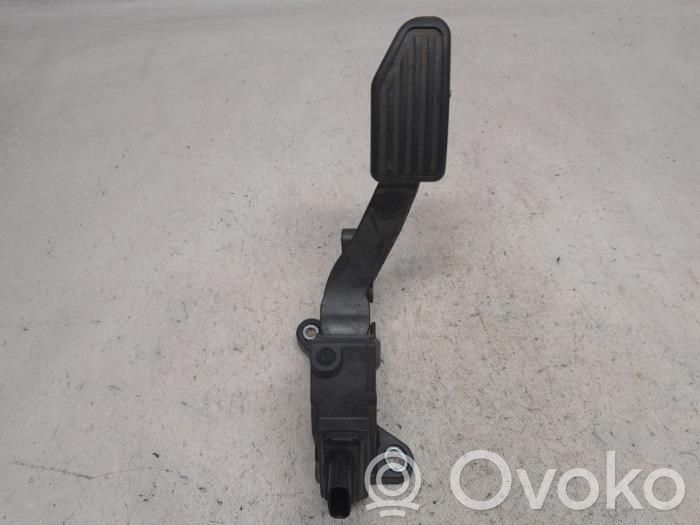 Toyota Yaris Accelerator throttle pedal 