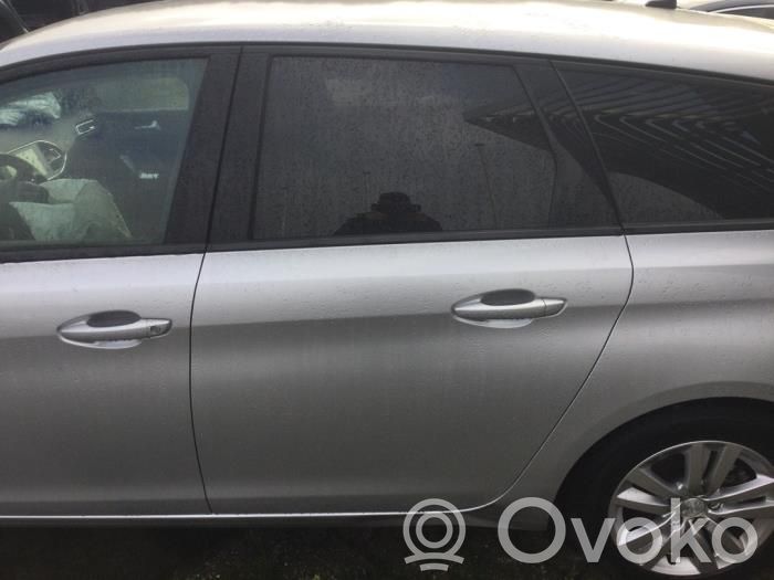 Peugeot 308 Aizmugurējās durvis 