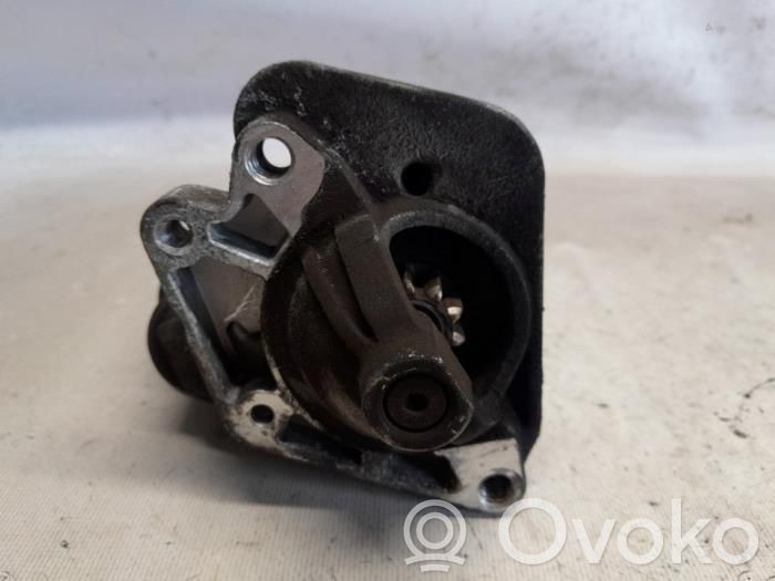 Dacia Sandero II Starter motor 
